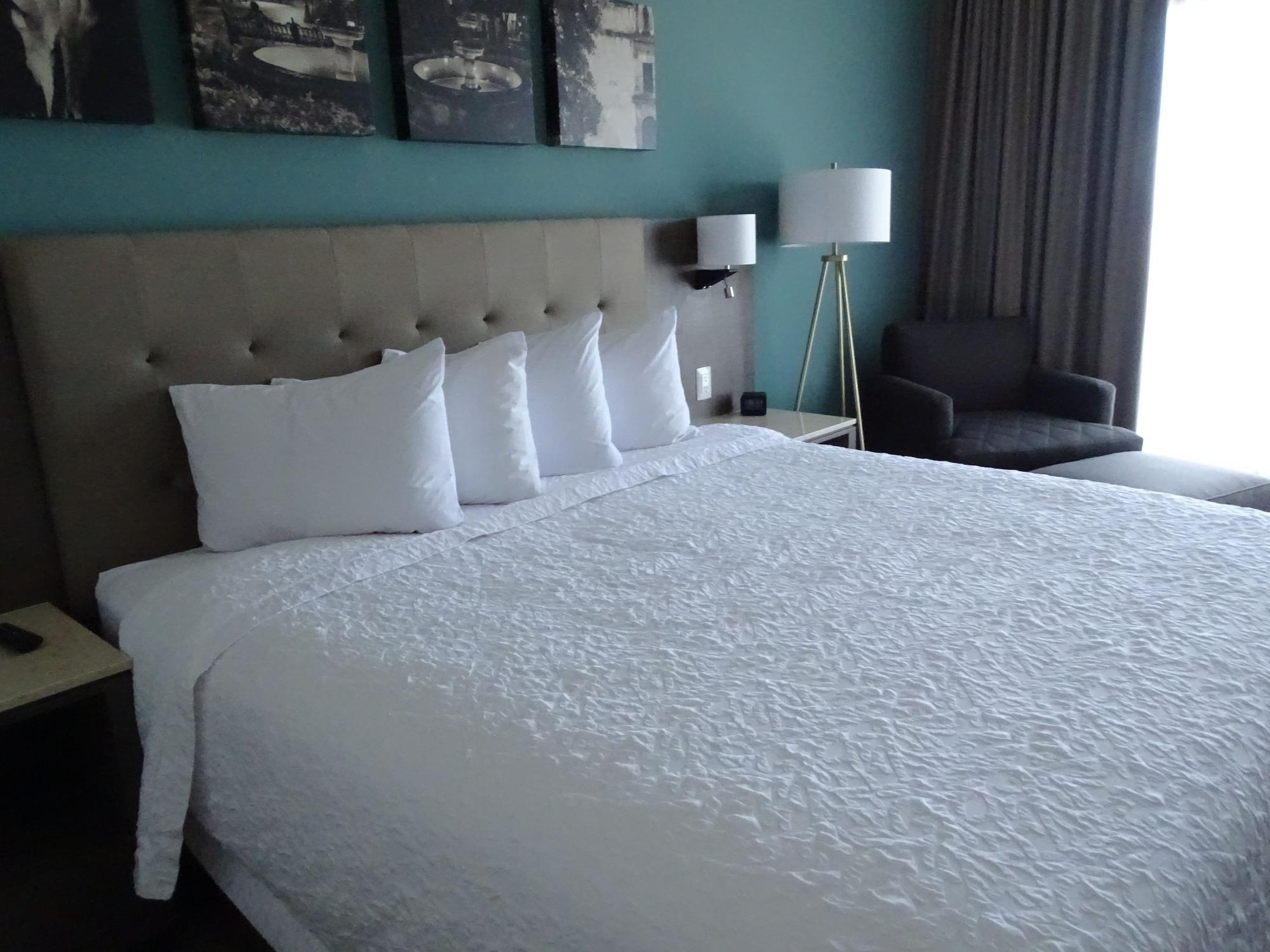 Hampton Inn By Hilton Celaya Celaya  Esterno foto