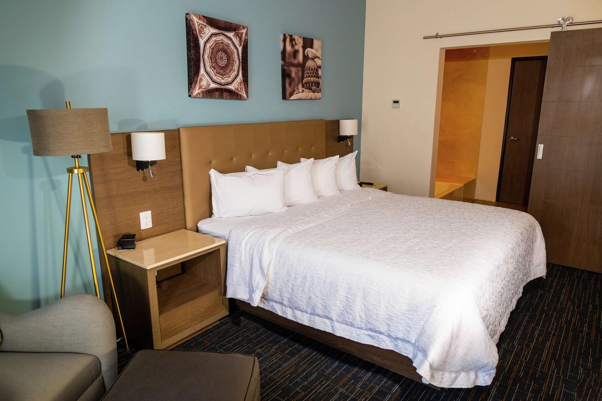 Hampton Inn By Hilton Celaya Celaya  Esterno foto