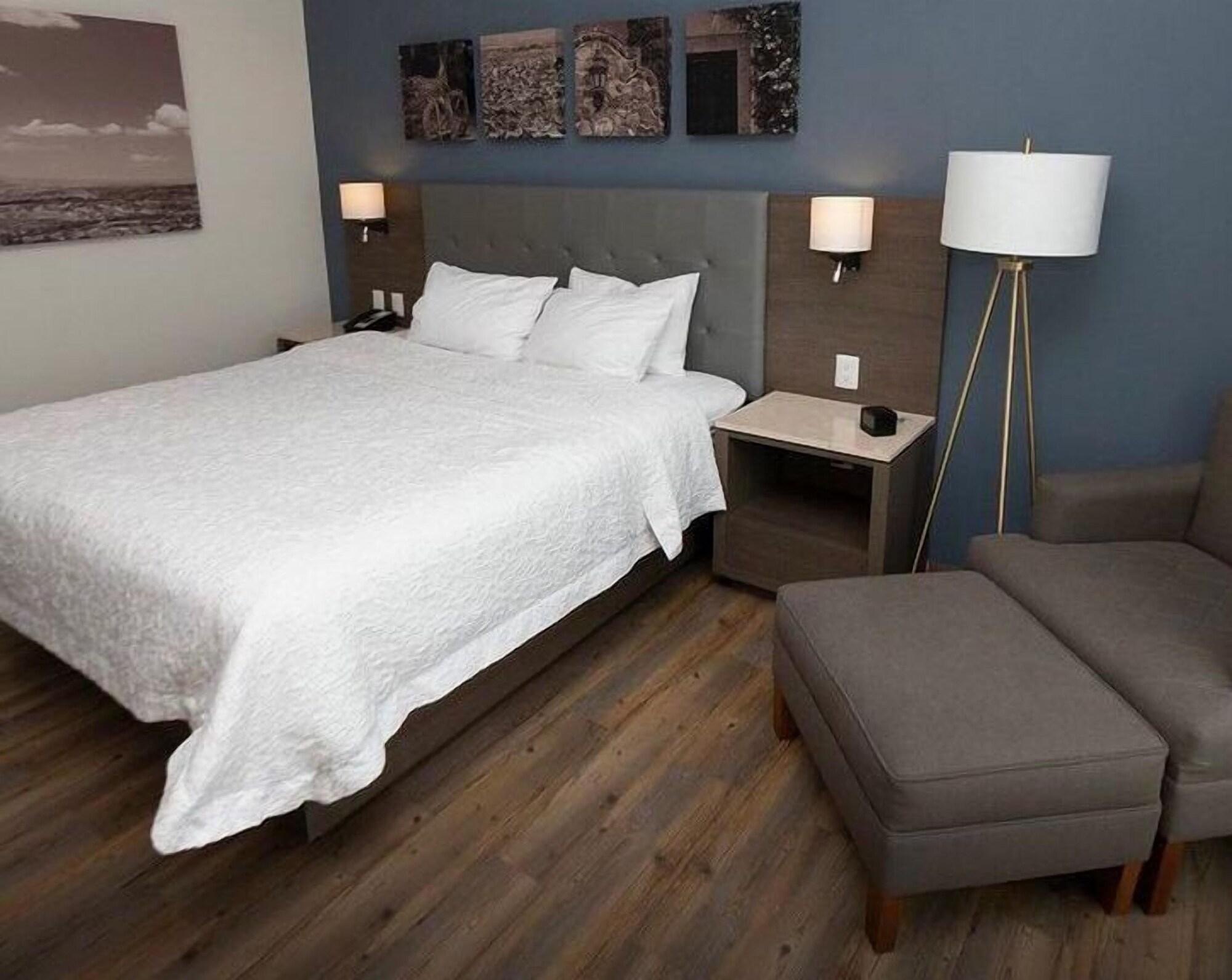 Hampton Inn By Hilton Celaya Celaya  Esterno foto