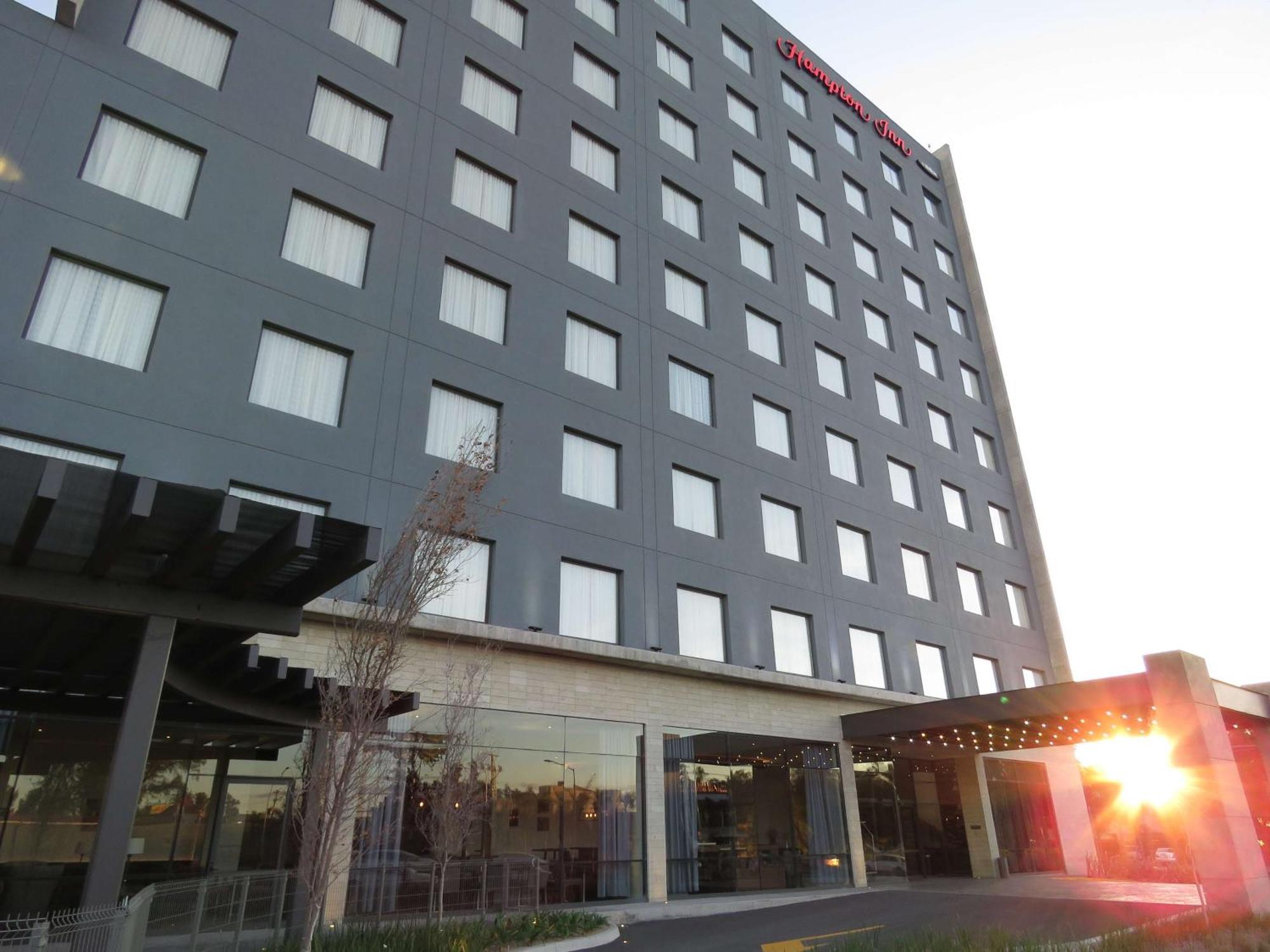 Hampton Inn By Hilton Celaya Celaya  Esterno foto