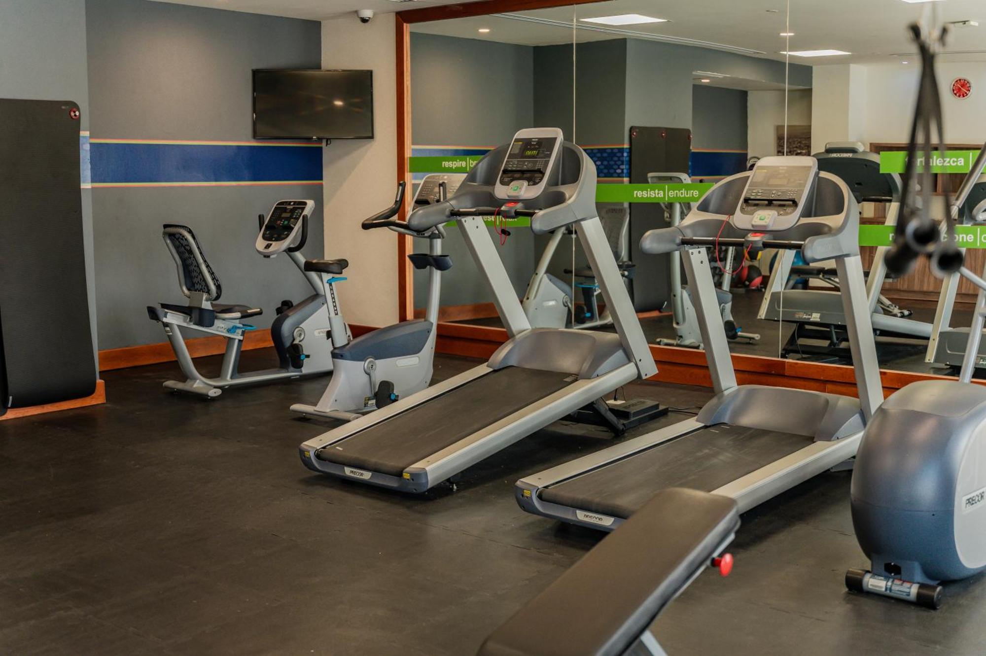 Hampton Inn By Hilton Celaya Celaya  Esterno foto